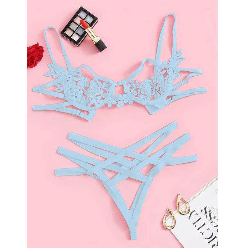 Costume trois points lingerie sexy