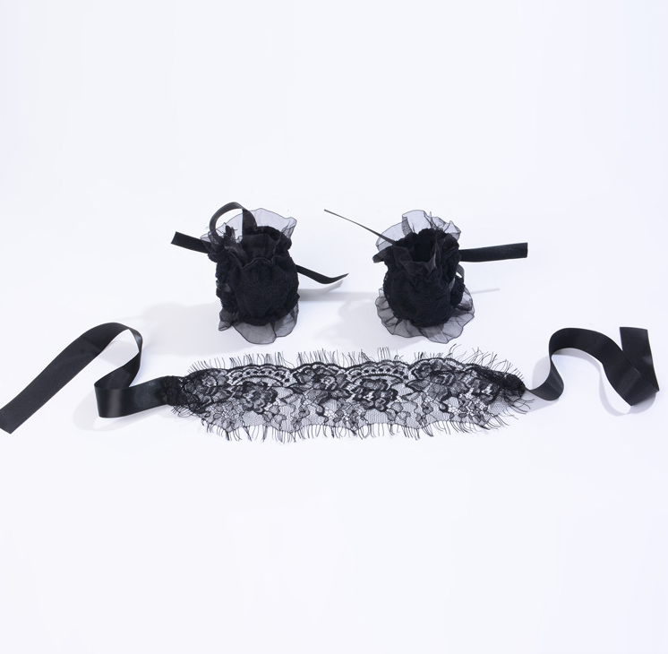 Europe and America sexy lace goggles handkerchief bracelet three-piece flirt suit sexy lingerie accessories