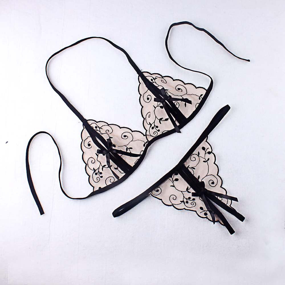 Costume trois points en dentelle avec nœud et fleur