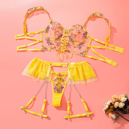 Conjunto de sujetador con bordado fino y Sexy, ropa interior Floral pequeña de malla, liga para mujer