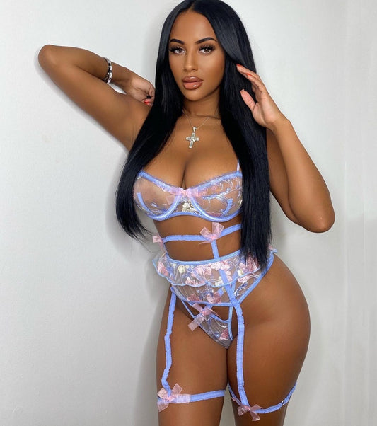 Summer Embroidered Sexy Lingerie Three-Piece Set Floral Charming Waist Seal Garter Sexy Women
