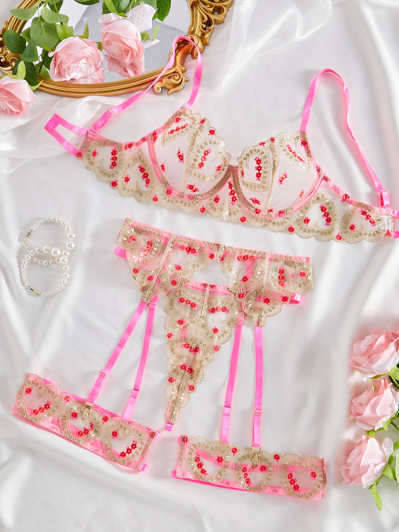 Sexy Lingerie Cute Contrast Color Embroidery See Through Sexy Garter Leg Circle Four Piece Set