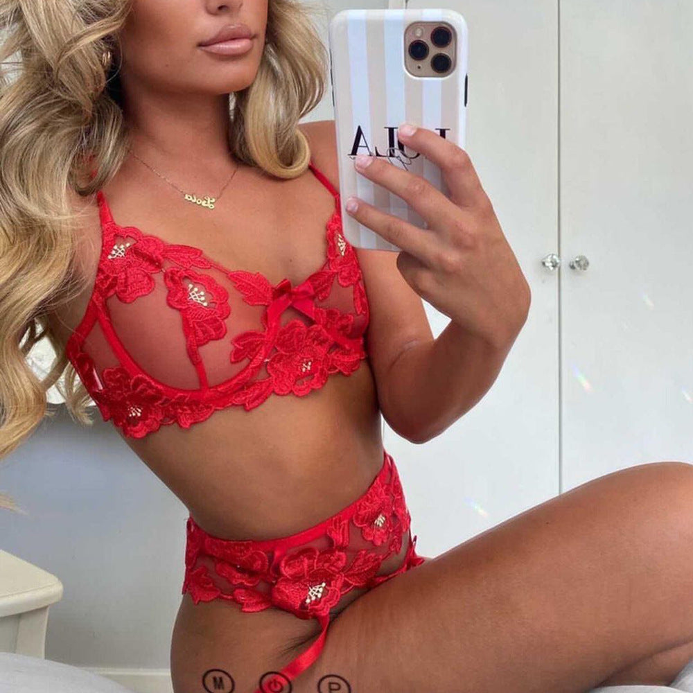 Embroidered Sexy Lingerie Three-Piece Floral Embroidery Steel Ring Push up Sexy Lingerie