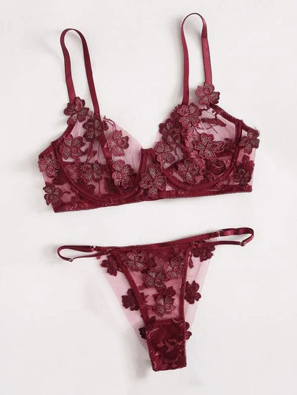 Sexy romantique broderie florale transparent costume Sexy femmes Spot
