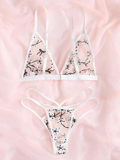 Embroidered Pattern Girl Bra Comfortable Seamless Pure Cotton Thin Small Breast Push up Fresh Girl Sexy Lingerie