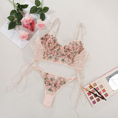 Sexy Lingerie Embroidery Sexy Perspective Lace Sexy Sleepwear Three Point Suit