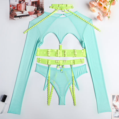 Conjunto sexy de tres piezas en ropa interior sexy para club nocturno con cintura halter y correa compleja