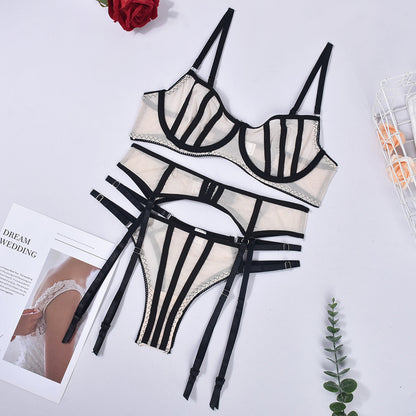 Lingering Sexy Underwear Popular Mesh Contrast Color Bra See through Sexy Three Piece Suit