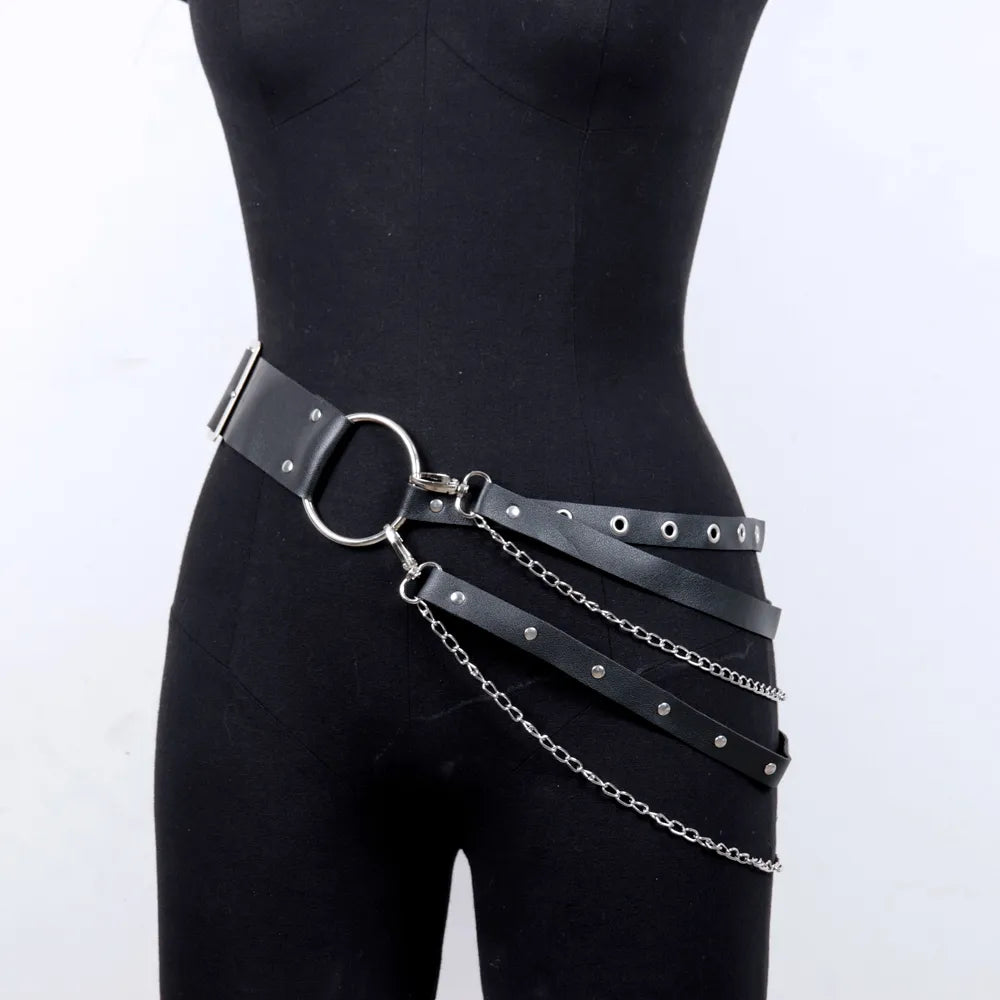 Cadena de cuero PU para mujer, cinturón negro a la moda, ligas góticas, pretina, diseño de anillo circular de Metal, decoración de vaqueros Harajuku 