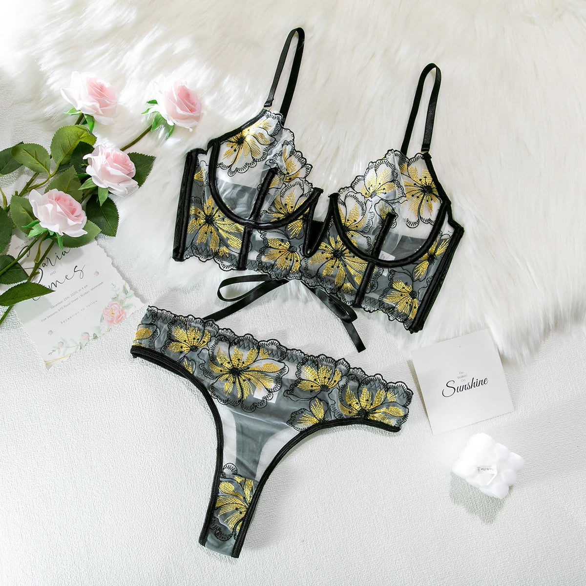 Fancy Lingerie Floral  Underwear Luxury Lace Deep-V Bra Set Women 2 Piece Transparent Sheer Bilizna Set Of