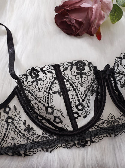 Ellolace Lace Lingerie Sexy Woman Push Up Fancy Embroidery Attractive Chest Suspenders Romantic Ensemble Intimate Erotic Outfit