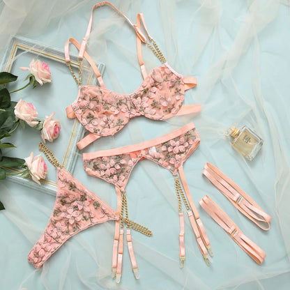 Fancy Lingerie Floral Fairy Beautiful Underwear 4-Piece Lace Exotic Sets With Chain Garters Seamless Sensual Outfit