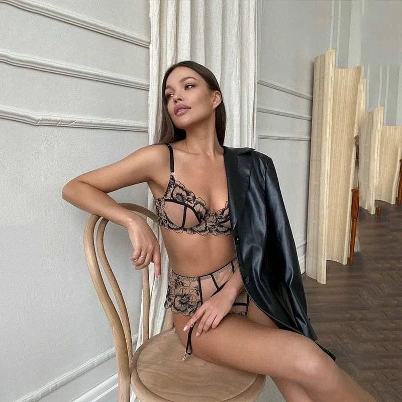 Ellolace Floral See Through Lingerie Lace Embroidery Fancy Bra Kit Push Up Beautiful Underwear Delicate Luxury Outfits