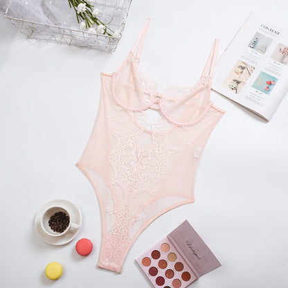 Lingerie Body en dentelle et maille à bretelles