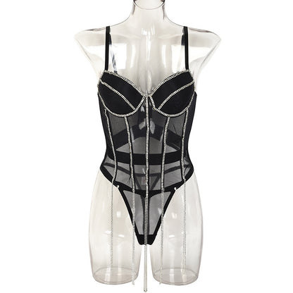 Ensemble deux pièces de lingerie en maille fine avec chaîne à la mode pour femmes
