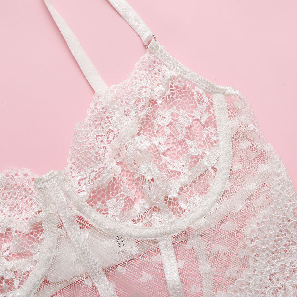 Lingerie sexy sexy avec combinaison en dentelle avec anneau en acier