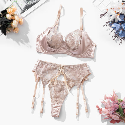Liga de lencería sexy con bordado de flores y costura de cinta