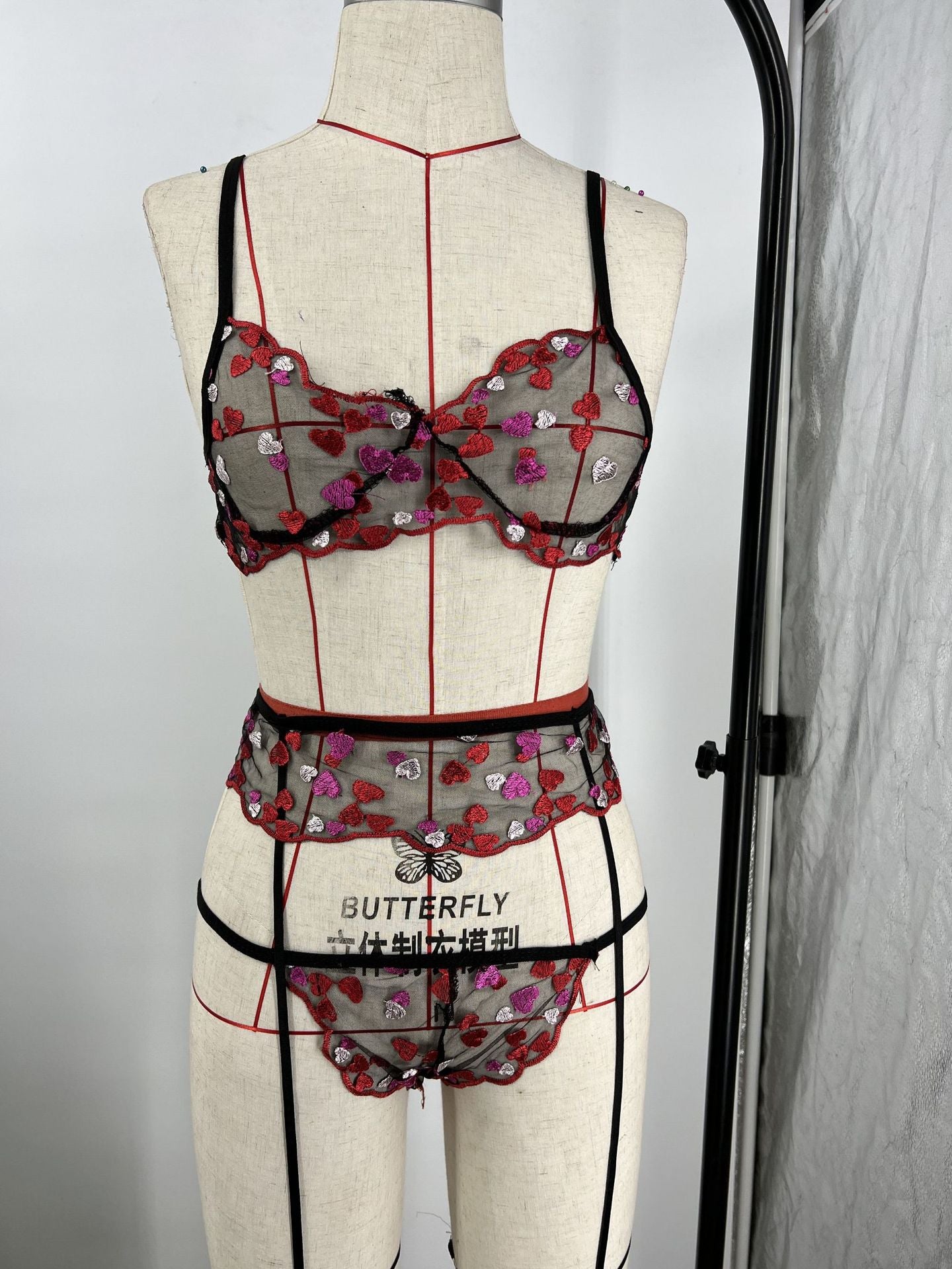 Mesh Lace Love Embroidered Three-point Sexy Lingerie Suit