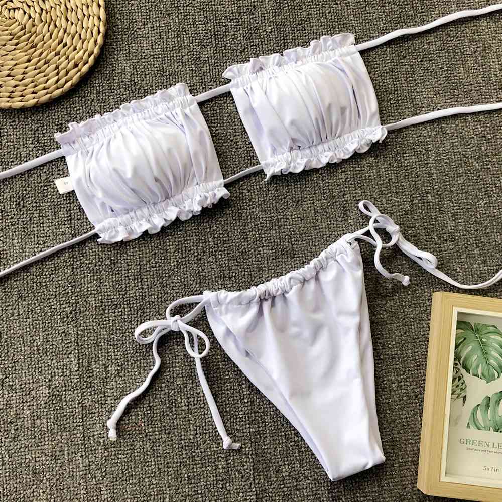 Ensemble de bikini froncé à volants