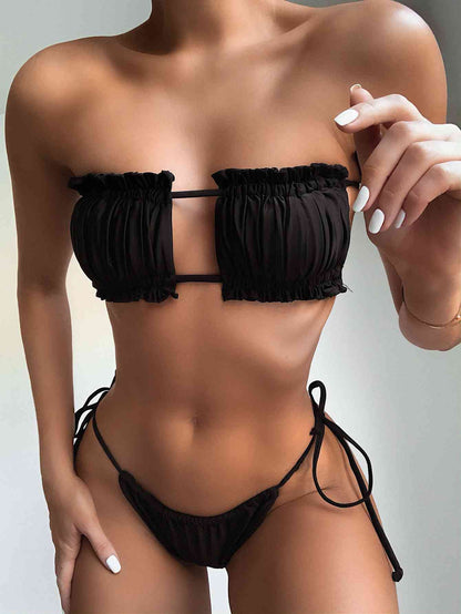 Ensemble de bikini froncé à volants