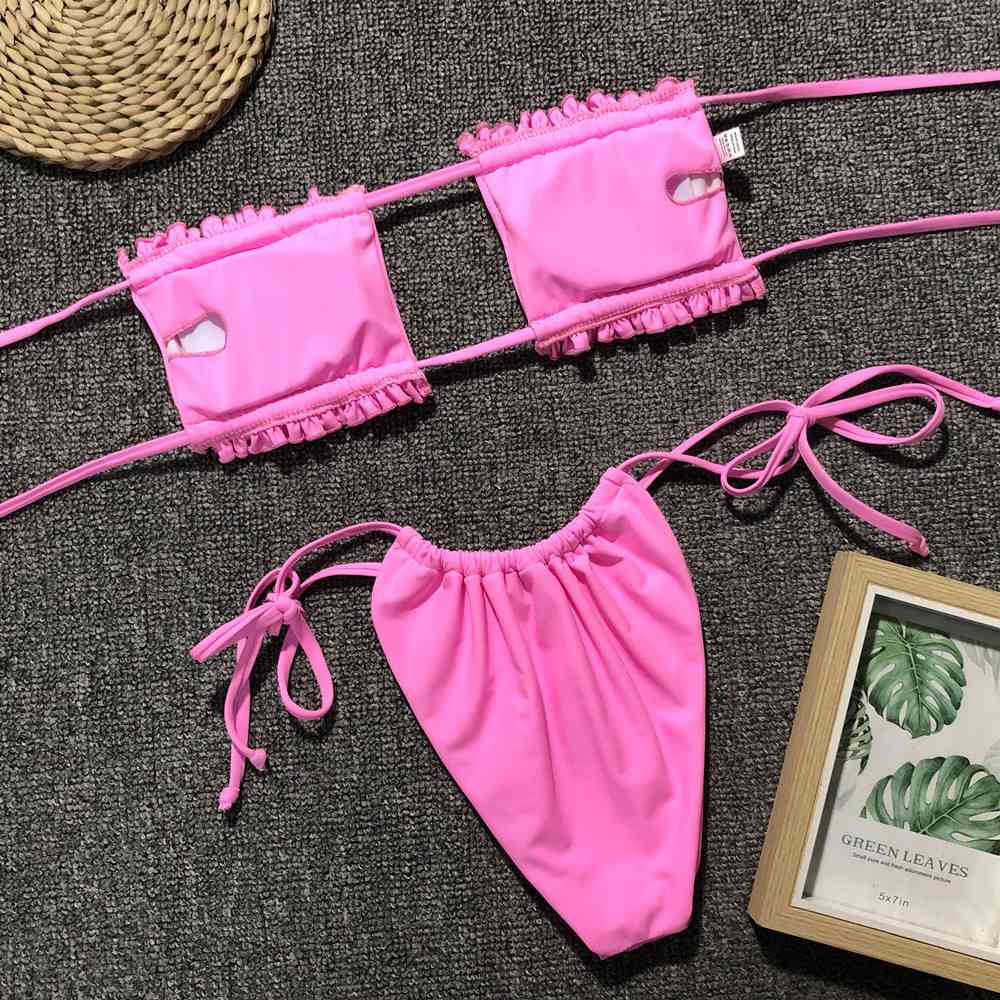 Ensemble de bikini froncé à volants
