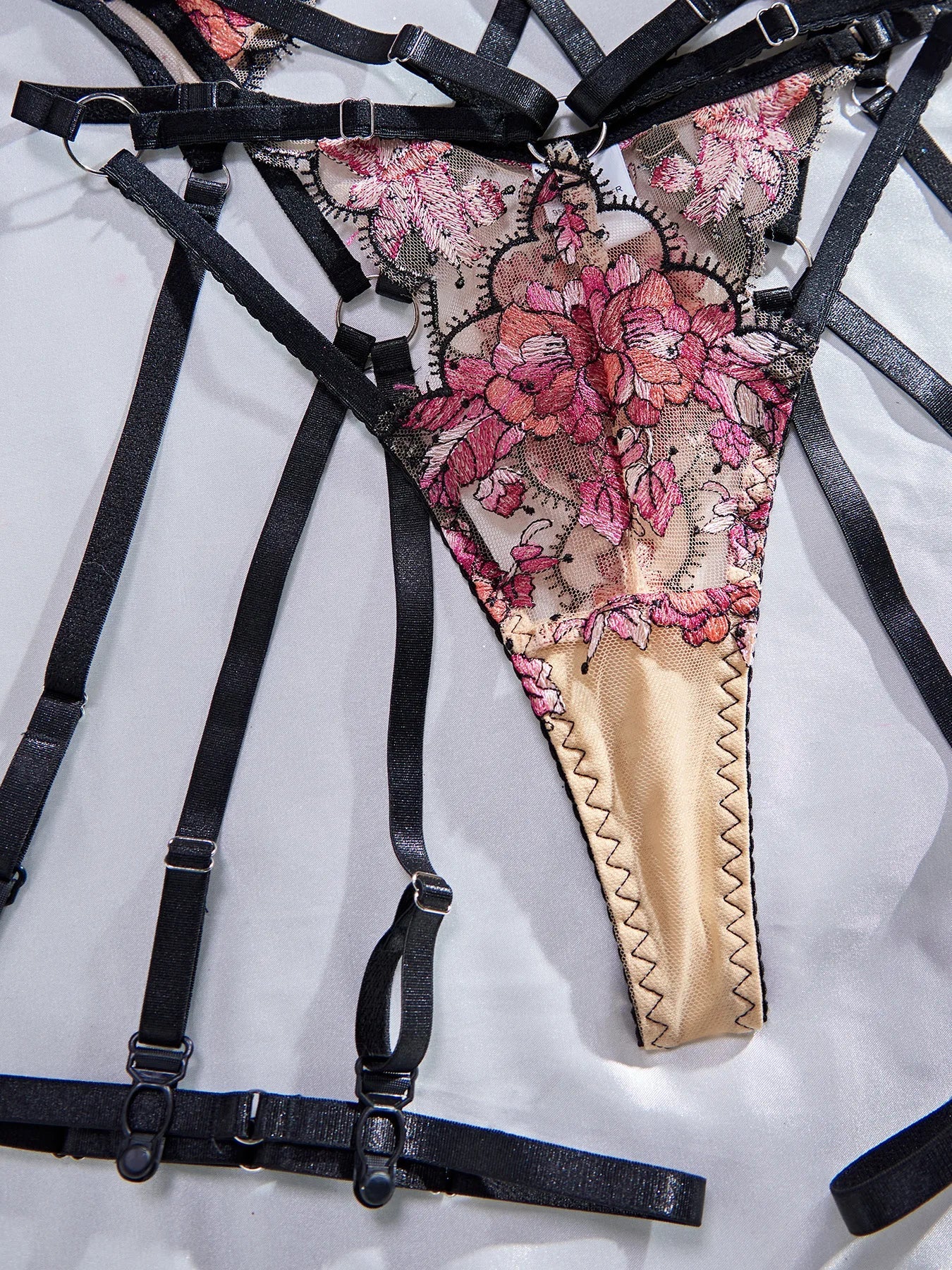 Floral Romantic Lingeries Fancy Lace Bra See-Through Suit Luxury  Fantasy iest Outfit Garter Underwear Set