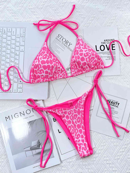 Ensemble de bikini imprimé léopard à col licou et noué sur les côtés