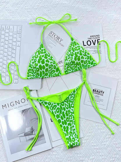Ensemble de bikini imprimé léopard à col licou et noué sur les côtés